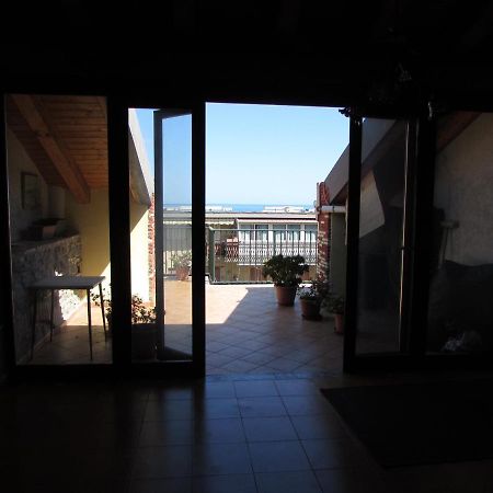 Antico Palazzo Bed & Breakfast จีอาร์ดีนี นักซอส ภายนอก รูปภาพ