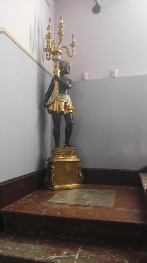 Antico Palazzo Bed & Breakfast จีอาร์ดีนี นักซอส ภายนอก รูปภาพ
